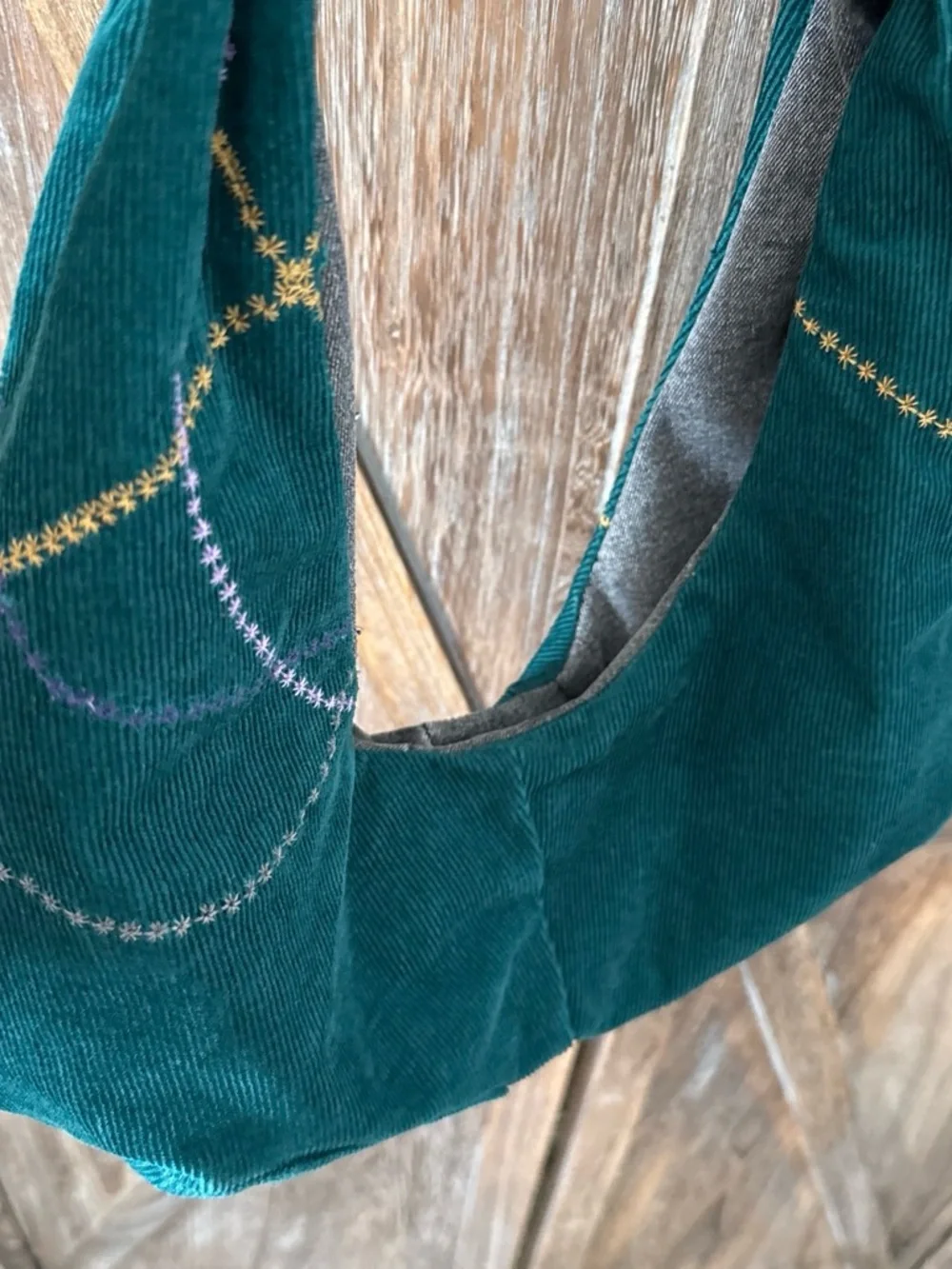 N/A stylish green